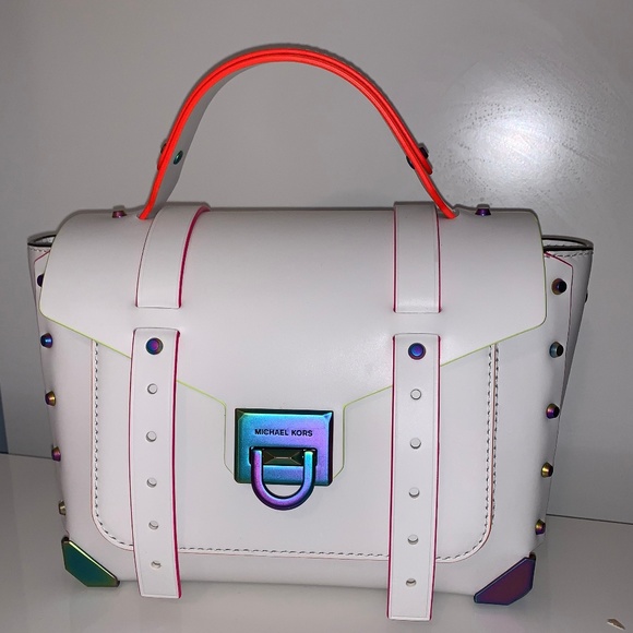 Michael Kors, Bags, Nwt Michael Kors Manhattan Contrast Trim Leather  Satchel In Optic White